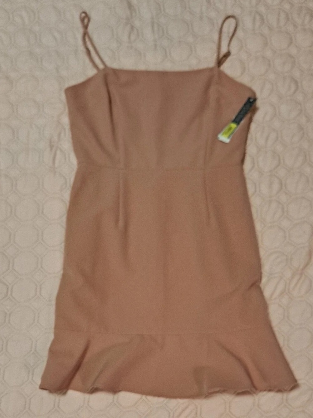 NEW WITH TAG! $159 RETAIL! Gianni Bini Size 8 Blush Sheath Dress lot6379